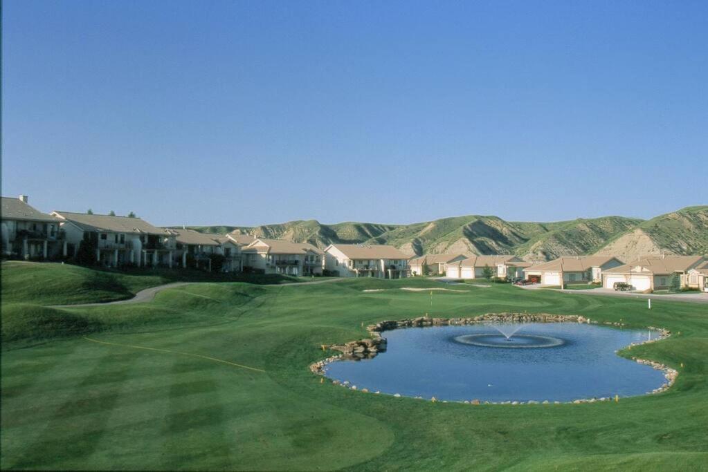 Paradise Canyon Golf Resort - Signature Condo 380 Летбридж Екстериор снимка